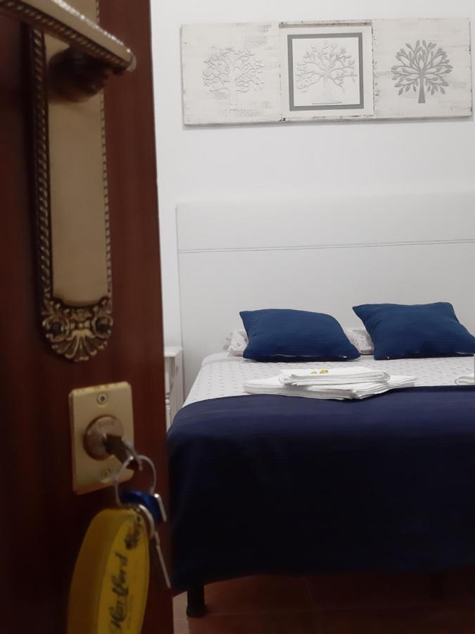 Fresh & Clean Room Sevilla Buitenkant foto